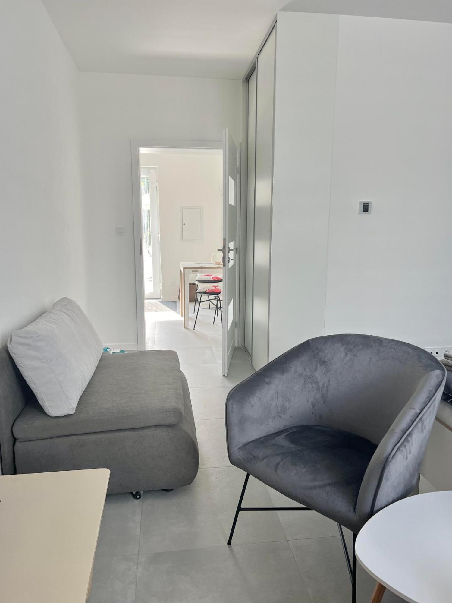 2 Moderne Apartmany 19 A 95 V Sukromi V Centre Mesta Turčianske Teplice Extérieur photo
